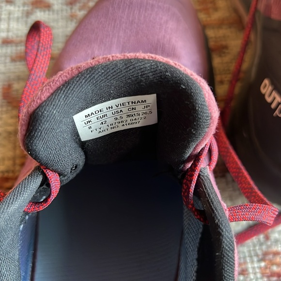 Salomon gortex hiking shoes - Picture 4 of 7